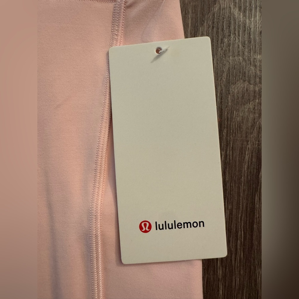 Lululemon Align High-Rise Short 8",w/pockets. Size 6. Strawberry Milkshake.Pink. - Picture 8 of 16